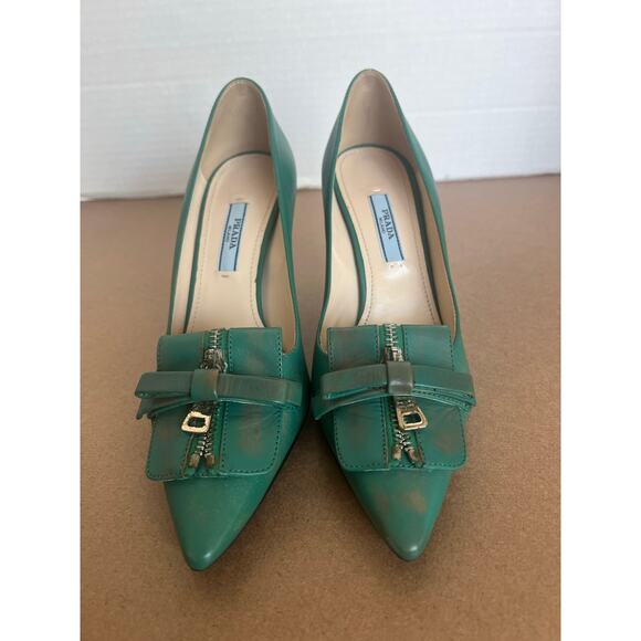 NWOB PRADA Leather Emerald Green Bow Top Faux Zipper Pointed Toe Heel Pumps 5.5 - Picture 3 of 12